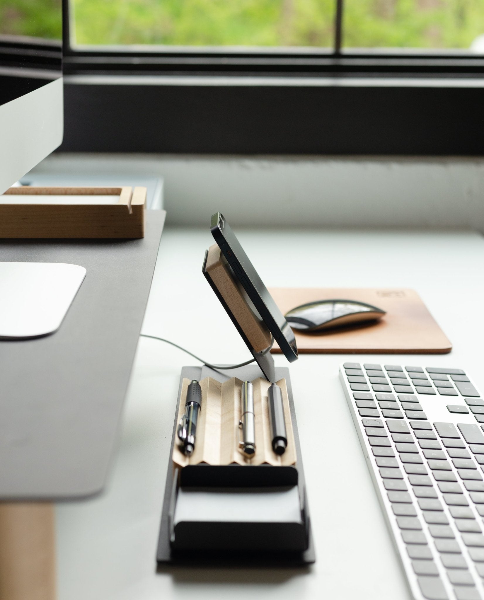 Gather MagSafe Phone Stand
